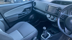 Toyota Yaris 1.5 VVT-i Icon Tech 5dr Petrol Hatchback